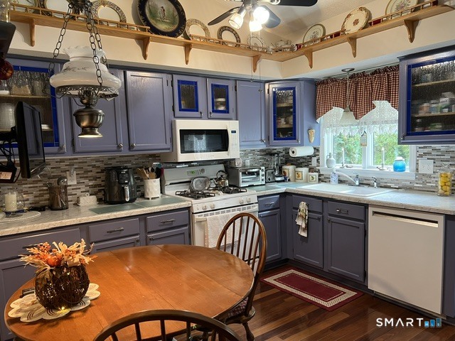 102 North Maple Street Enfield CT 06082