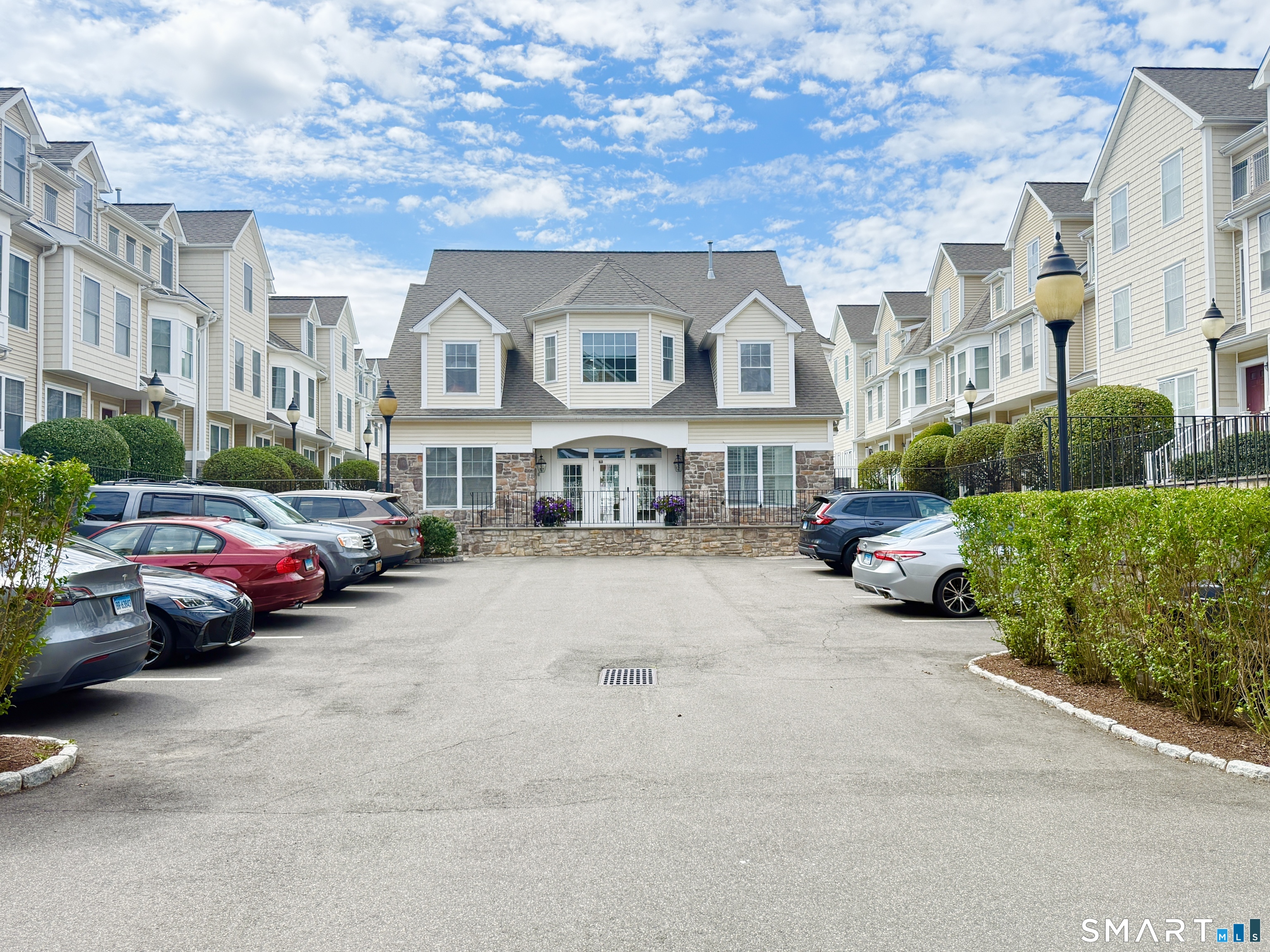 85 Camp Avenue Stamford CT 06907