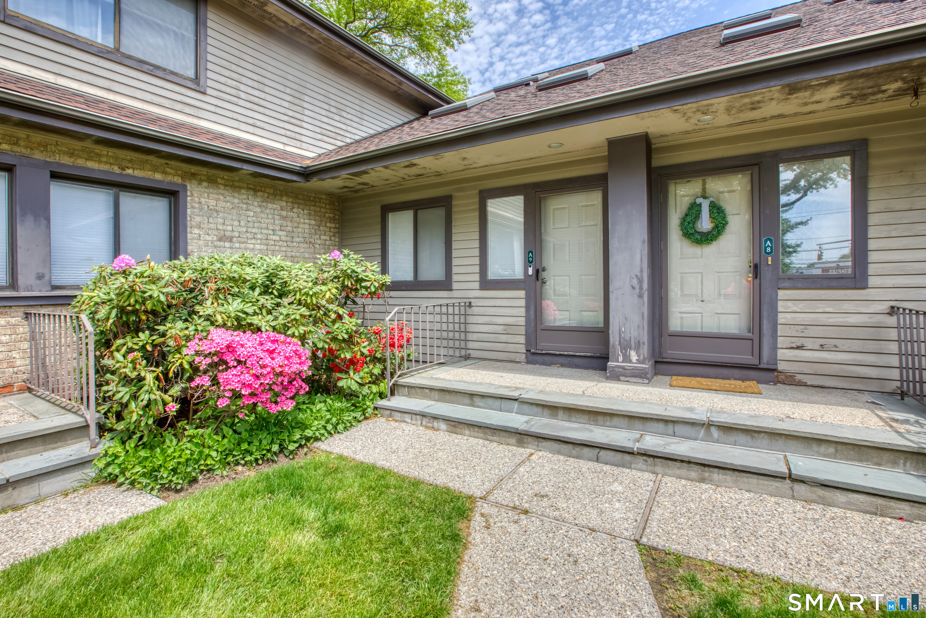 2289 Bedford Street Stamford CT 06905