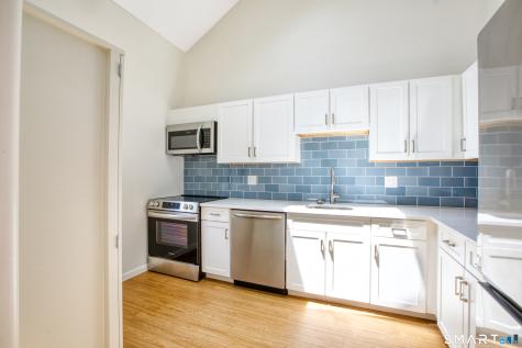 2289 Bedford Street Stamford CT 06905