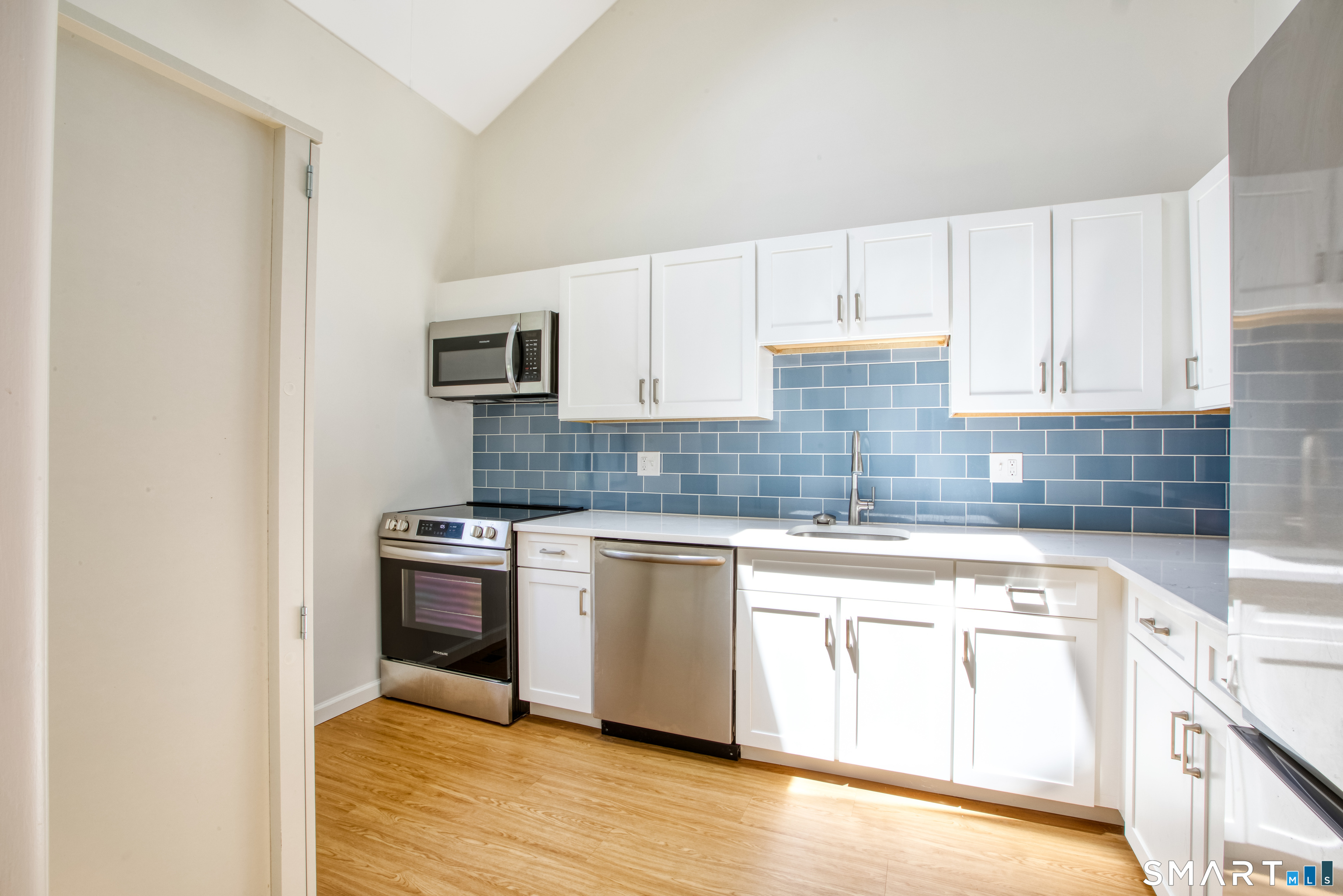 2289 Bedford Street Stamford CT 06905