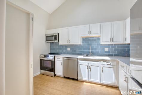 2289 Bedford Street Stamford CT 06905