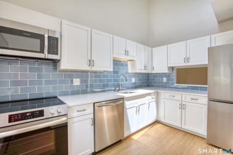 2289 Bedford Street Stamford CT 06905