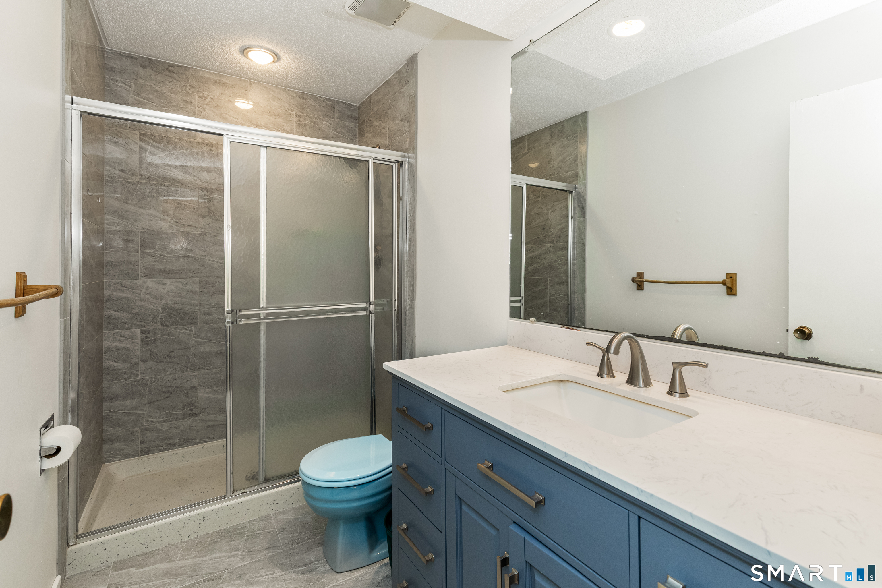 5 Alder Court Woodbury CT 06798