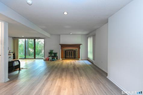 5 Alder Court Woodbury CT 06798