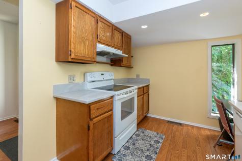 5 Alder Court Woodbury CT 06798