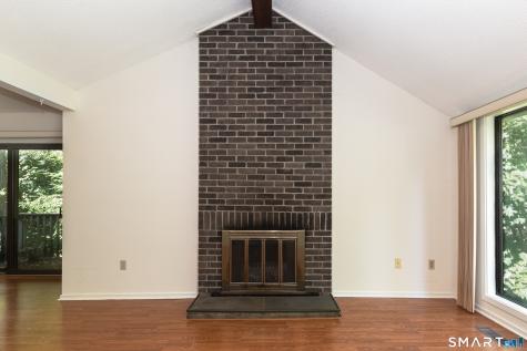 5 Alder Court Woodbury CT 06798