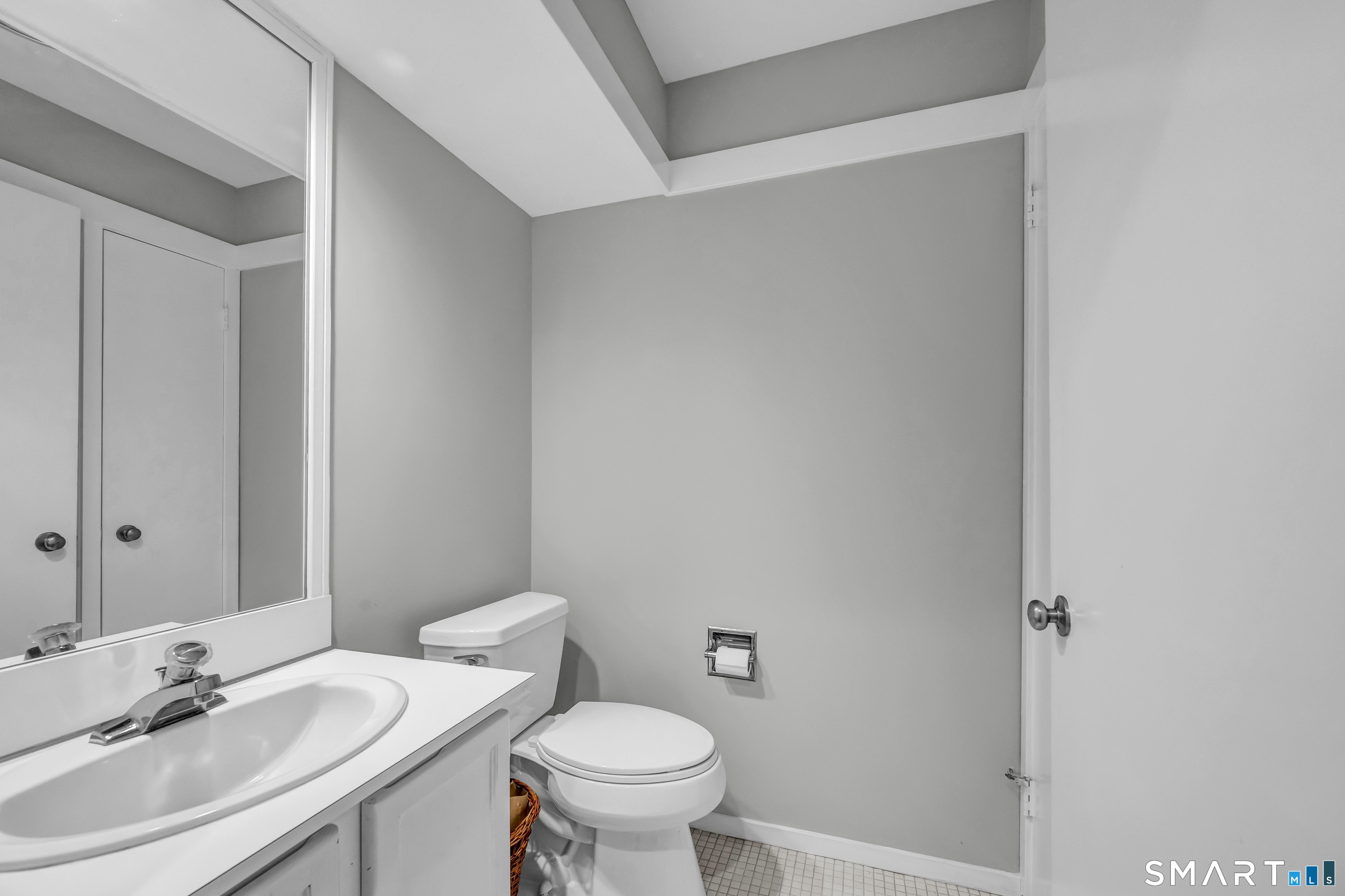 586 Heritage Village Southbury CT 06488