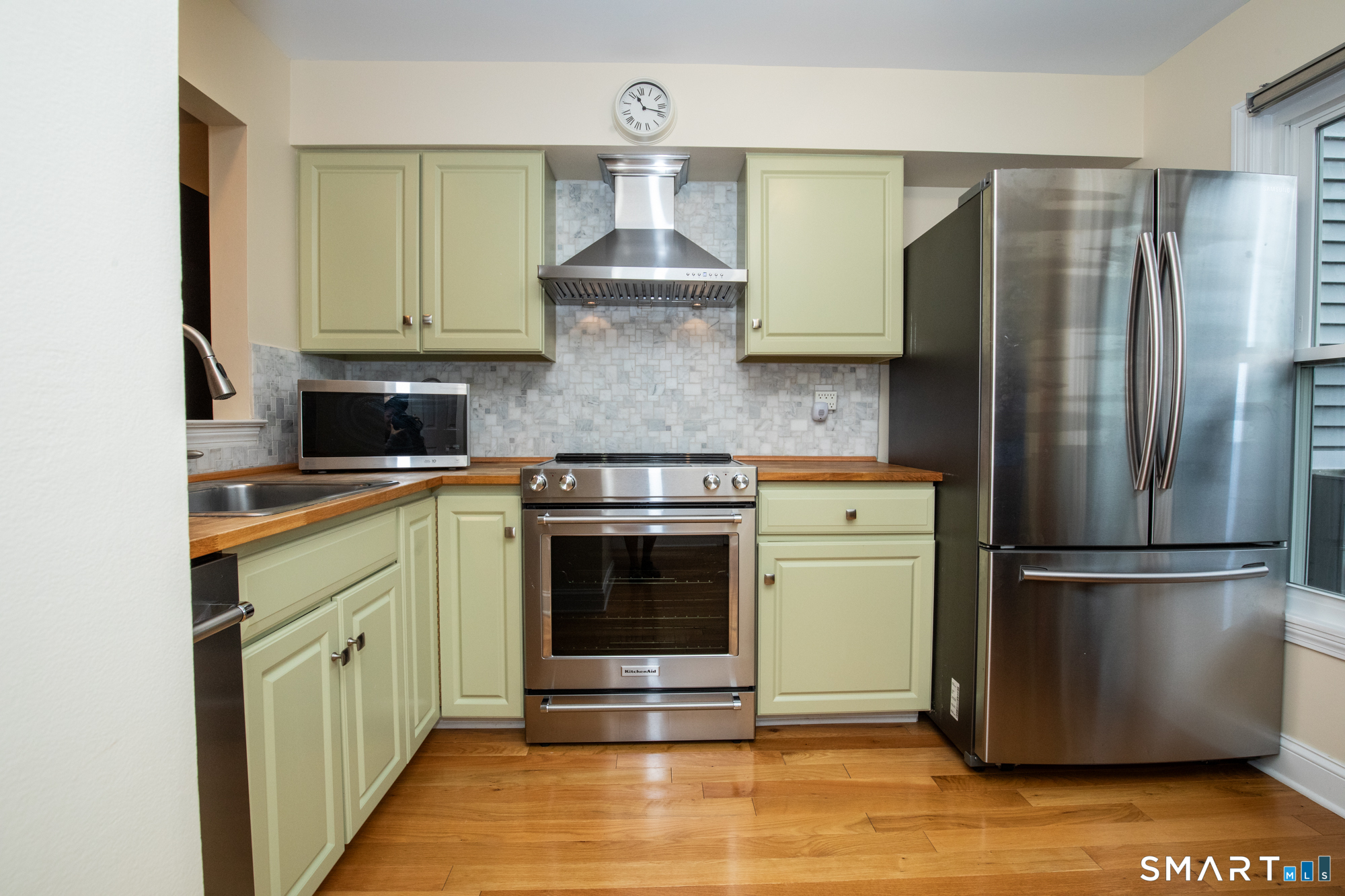 77 Newbury Lane Wallingford CT 06492