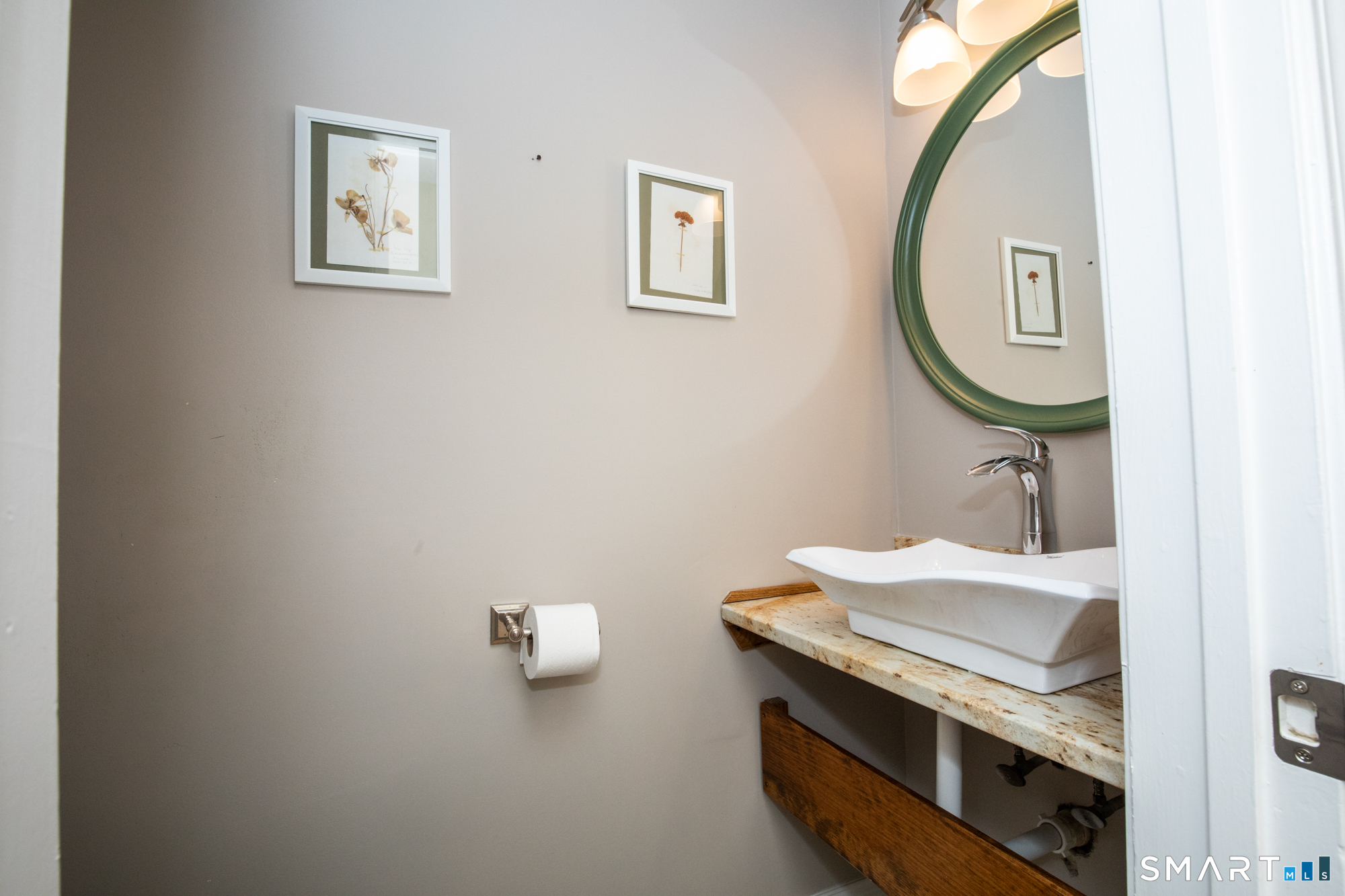 77 Newbury Lane Wallingford CT 06492