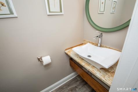 77 Newbury Lane Wallingford CT 06492