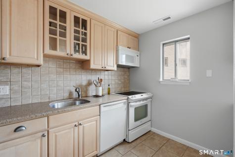 2437 Bedford Street Stamford CT 06905