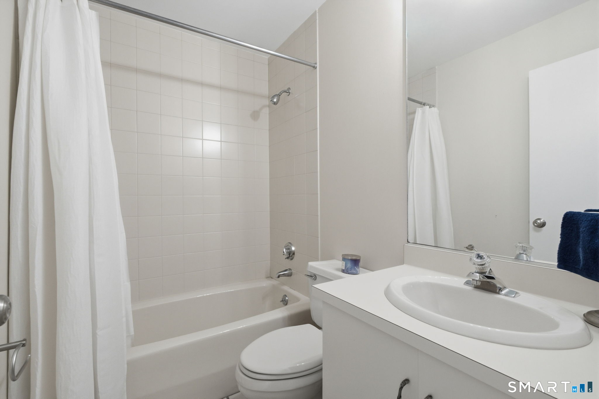 2437 Bedford Street Stamford CT 06905