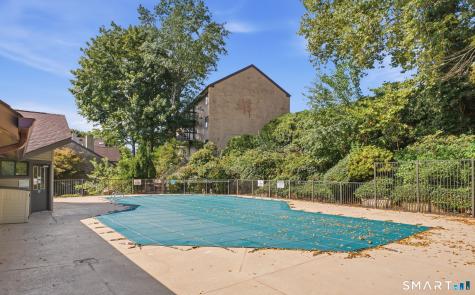 2437 Bedford Street Stamford CT 06905