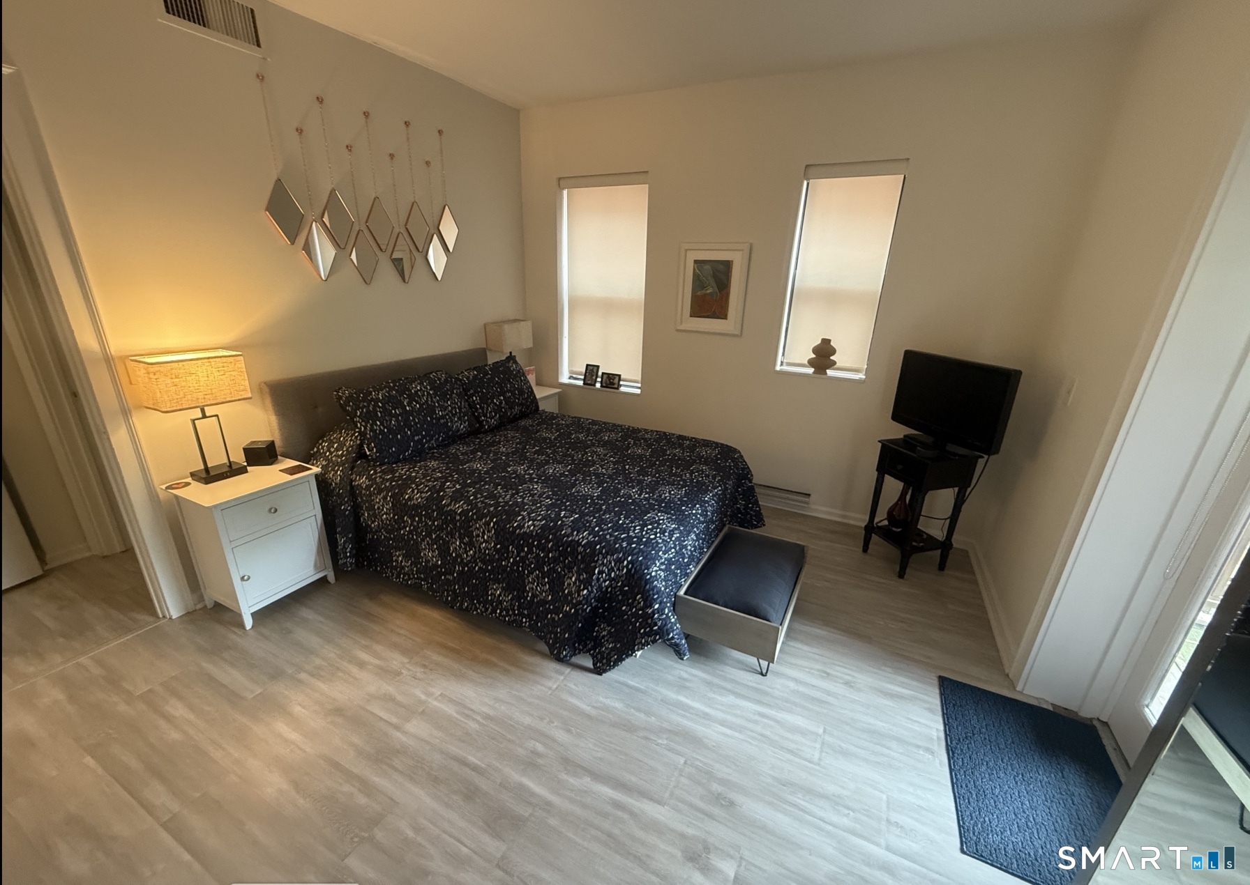 16 Essex Street Hartford CT 06114