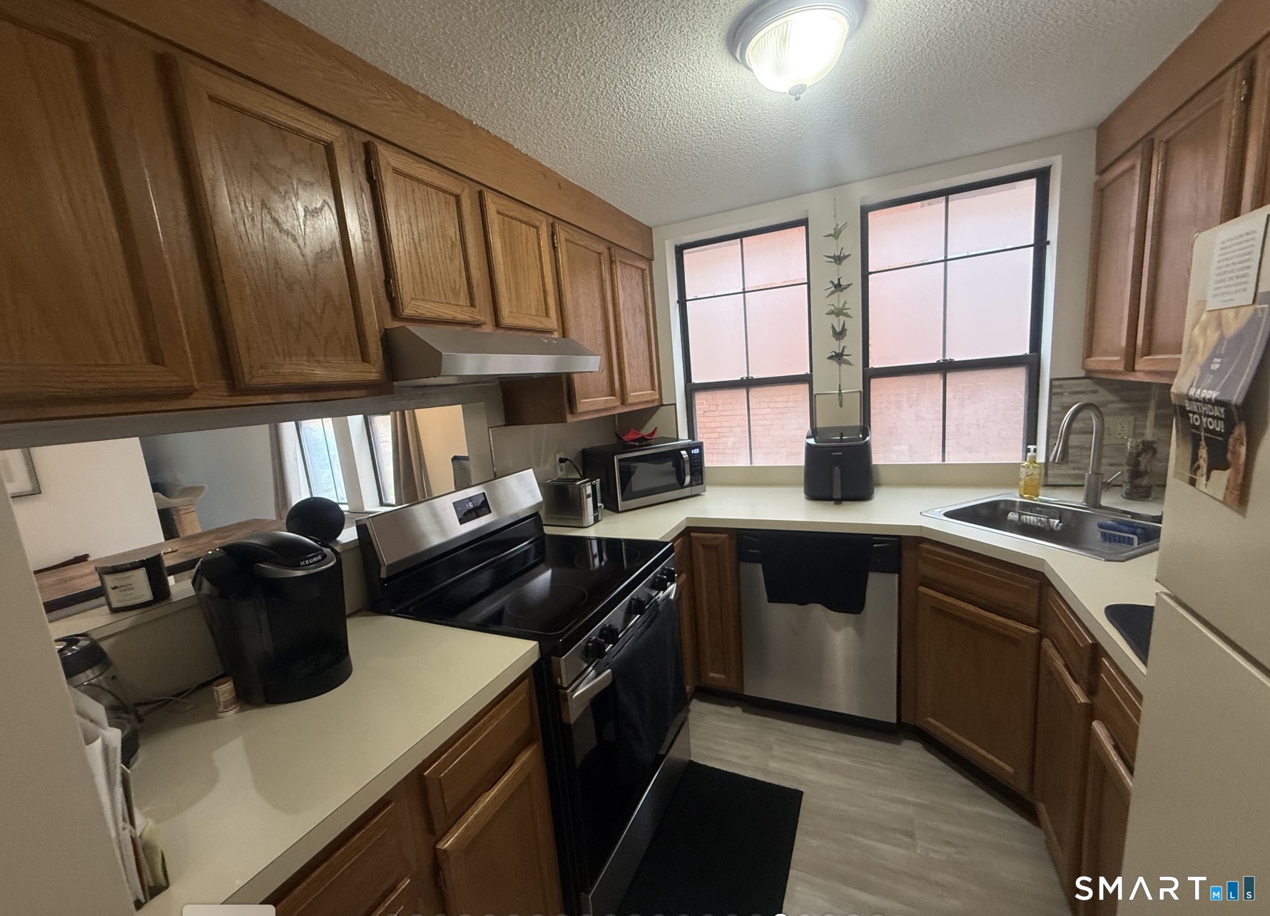 16 Essex Street Hartford CT 06114