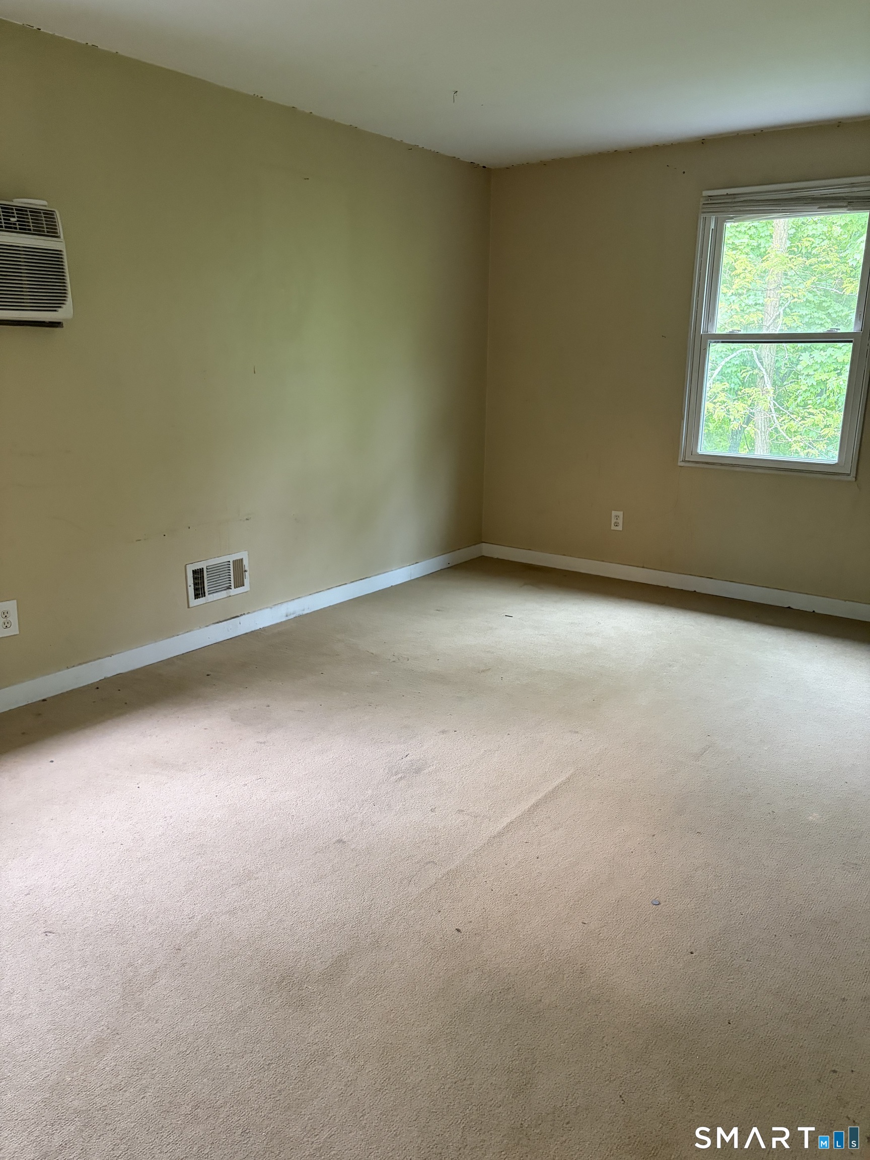 154 Park Street Manchester CT 06040