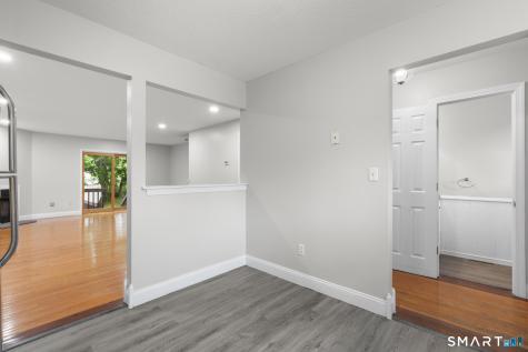 160 Sterling Village Meriden CT 06450