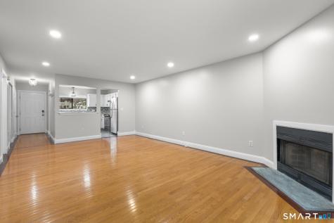 160 Sterling Village Meriden CT 06450