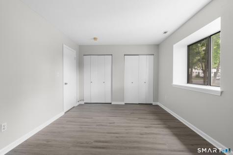 160 Sterling Village Meriden CT 06450