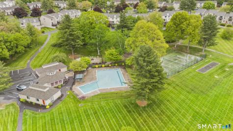 160 Sterling Village Meriden CT 06450