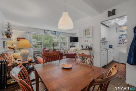 292 Pequot Avenue New London CT 06320