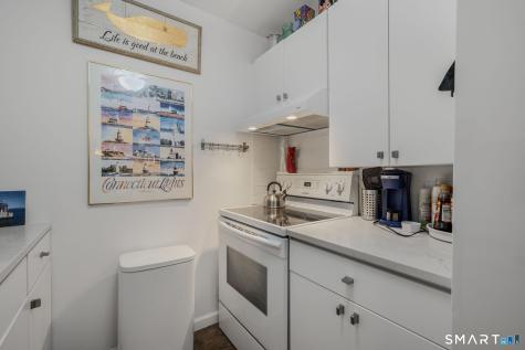 292 Pequot Avenue New London CT 06320