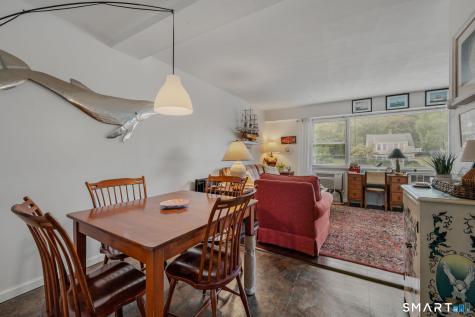 292 Pequot Avenue New London CT 06320