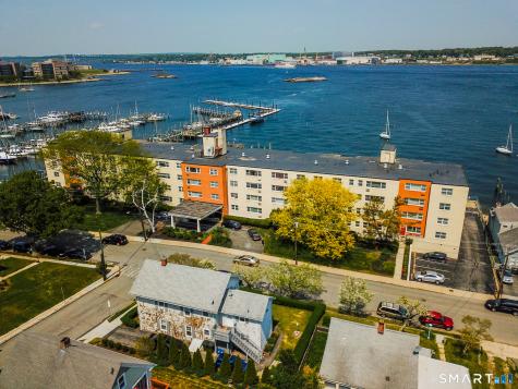 292 Pequot Avenue New London CT 06320