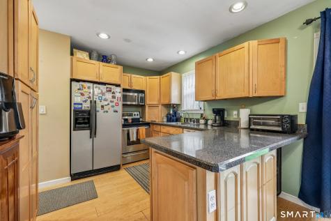 30 Round Tree Drive Naugatuck CT 06770