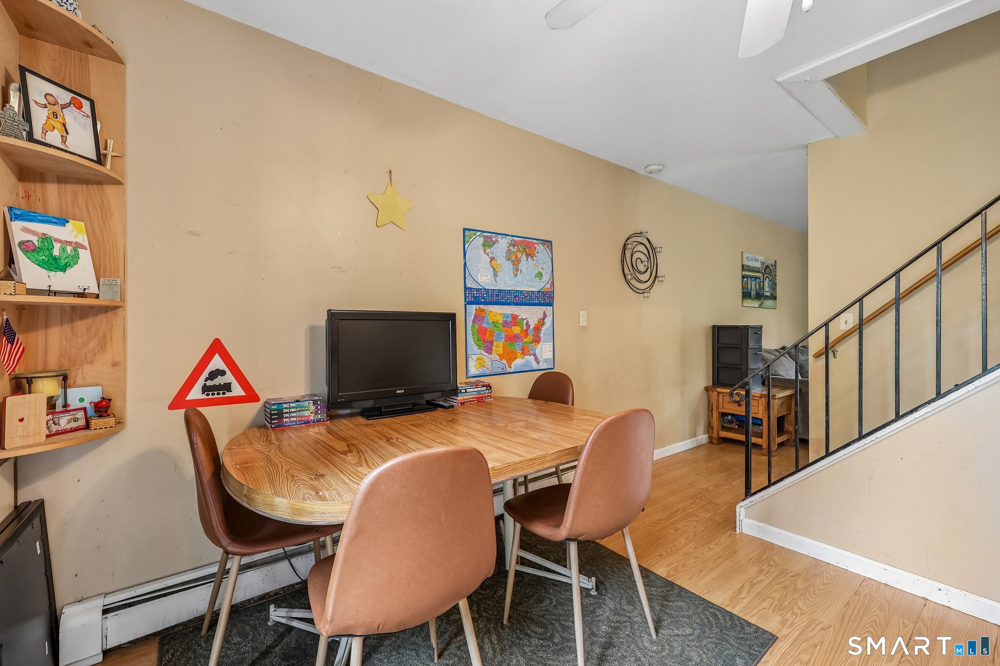 30 Round Tree Drive Naugatuck CT 06770
