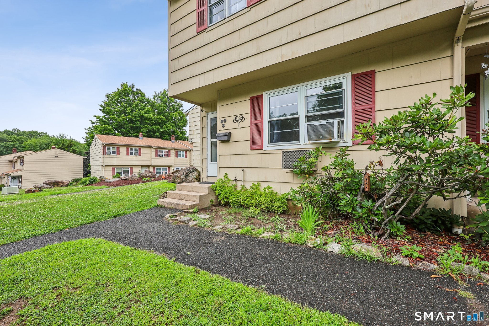 30 Round Tree Drive Naugatuck CT 06770