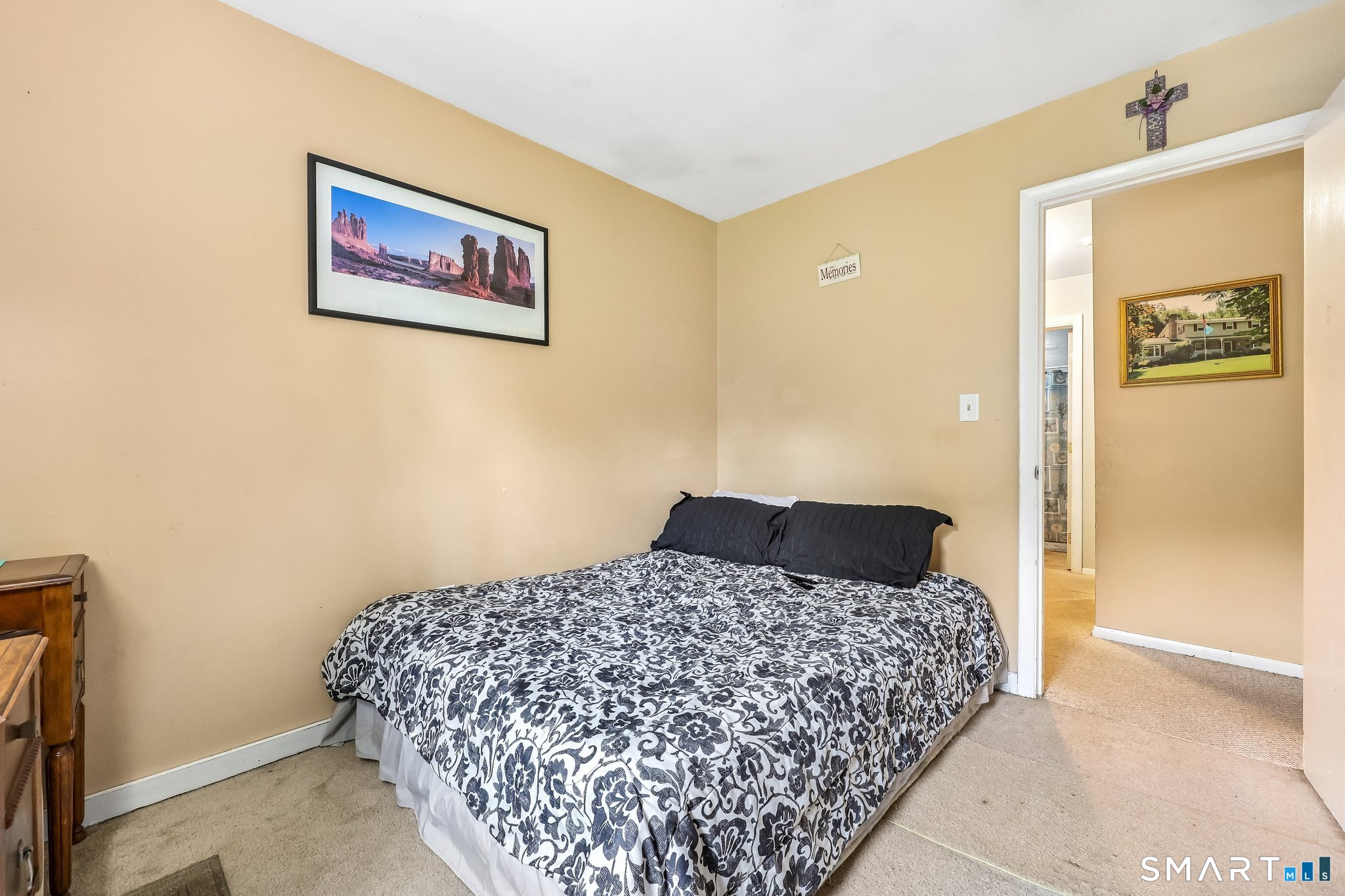 30 Round Tree Drive Naugatuck CT 06770