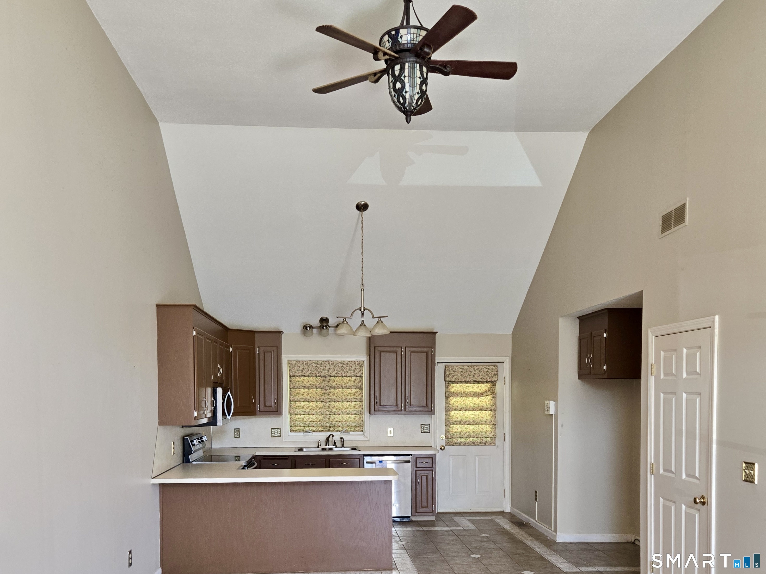 304 Brainard Road Enfield CT 06082