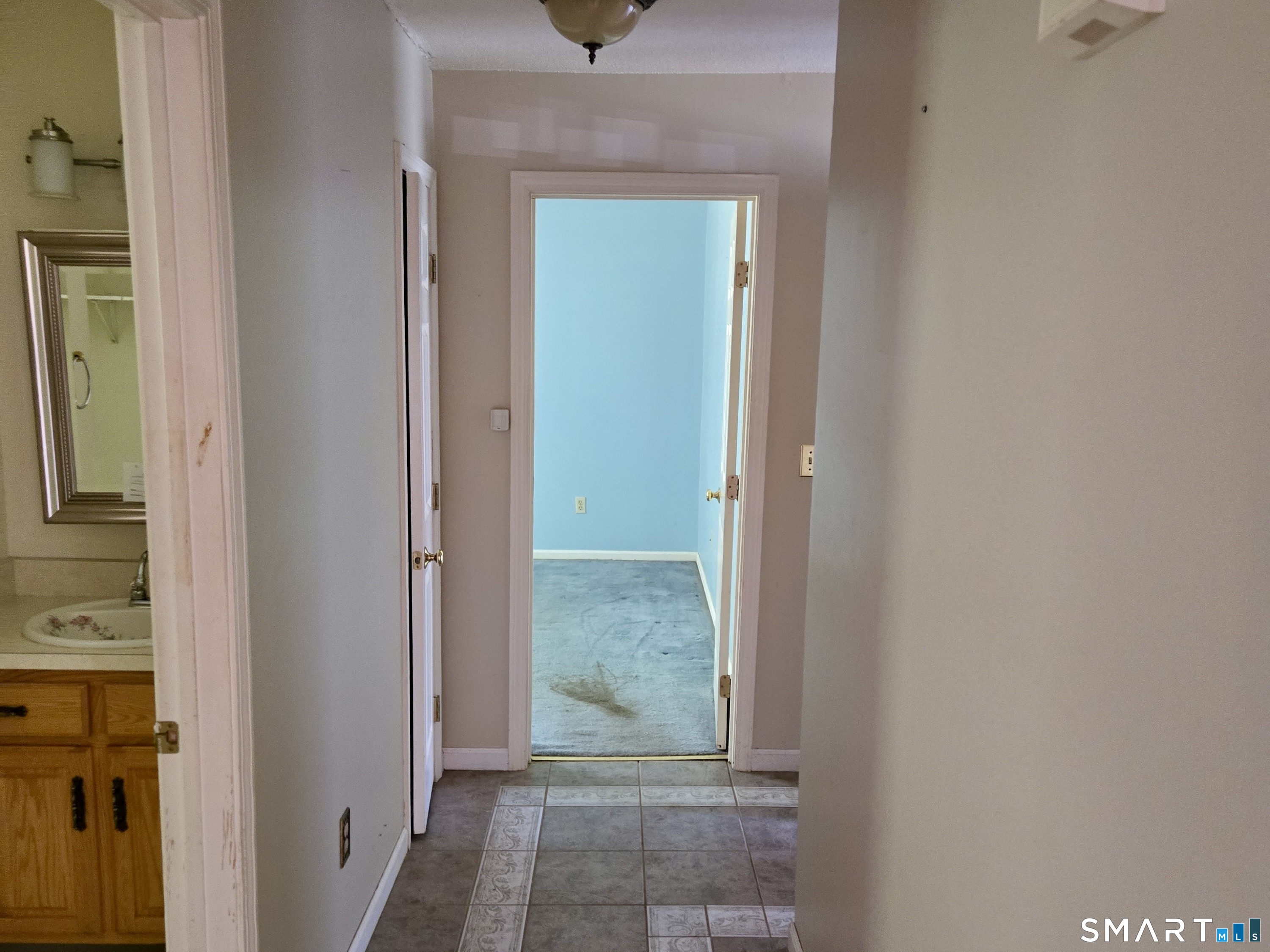 304 Brainard Road Enfield CT 06082