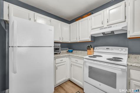 8 Rose Lane Danbury CT 06811