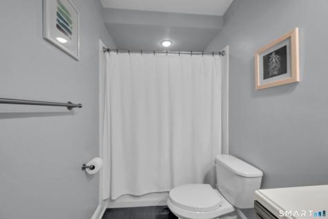 8 Rose Lane Danbury CT 06811
