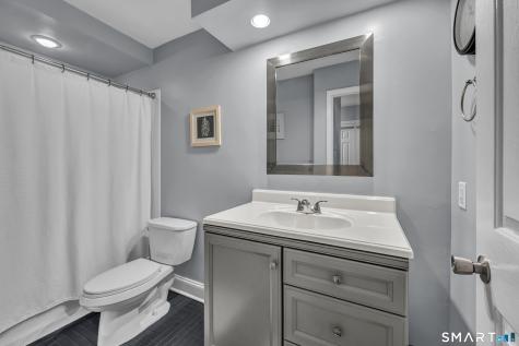 8 Rose Lane Danbury CT 06811