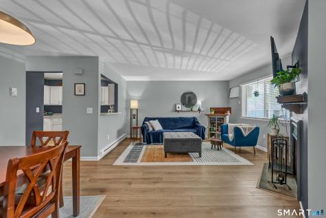 8 Rose Lane Danbury CT 06811
