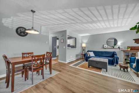 8 Rose Lane Danbury CT 06811