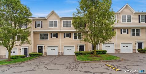 46 Donahue Lane Manchester CT 06042