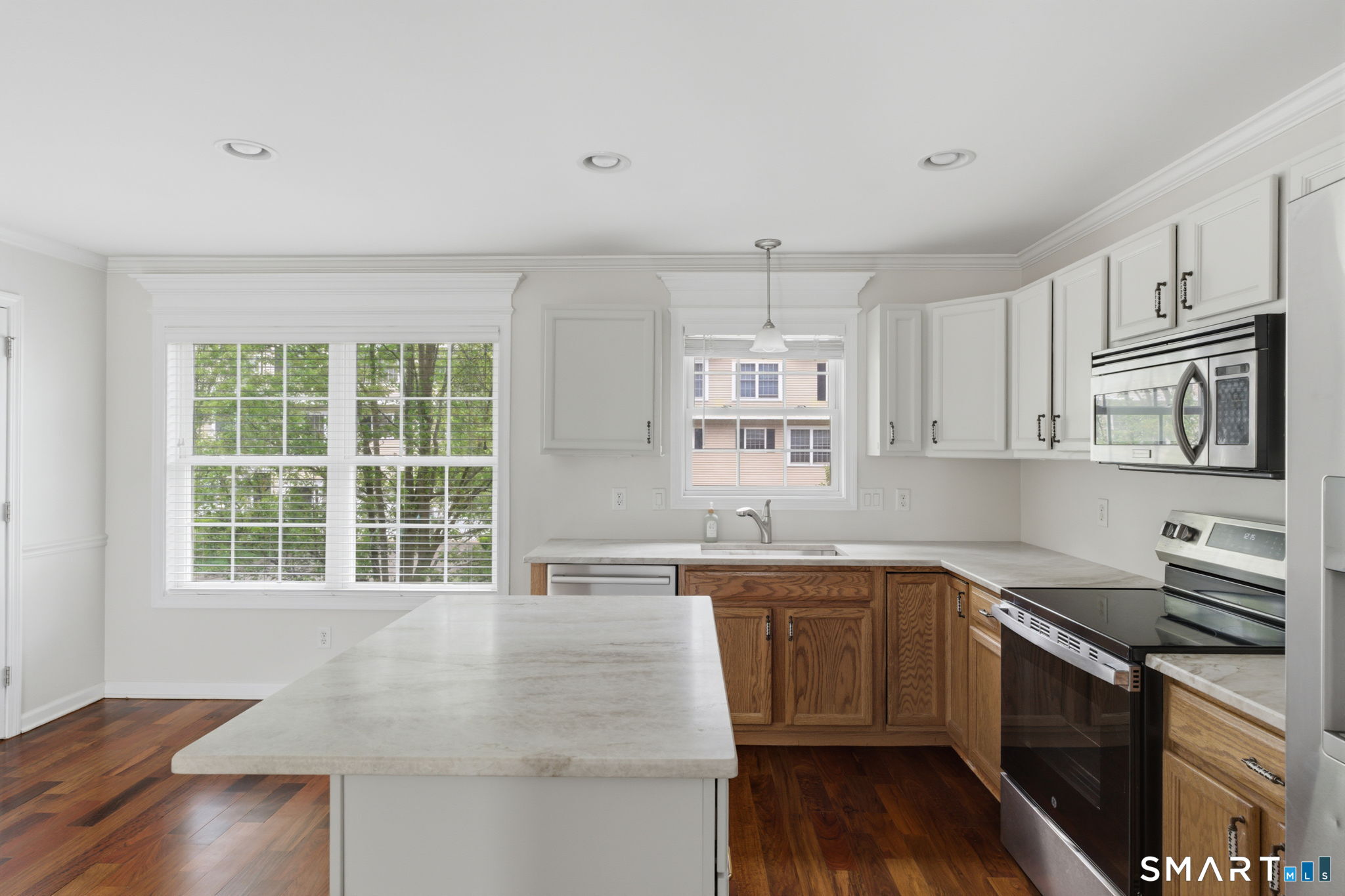 46 Donahue Lane Manchester CT 06042