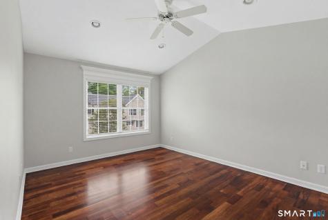 46 Donahue Lane Manchester CT 06042