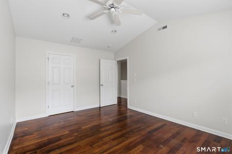 46 Donahue Lane Manchester CT 06042