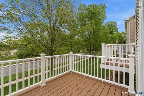 46 Donahue Lane Manchester CT 06042