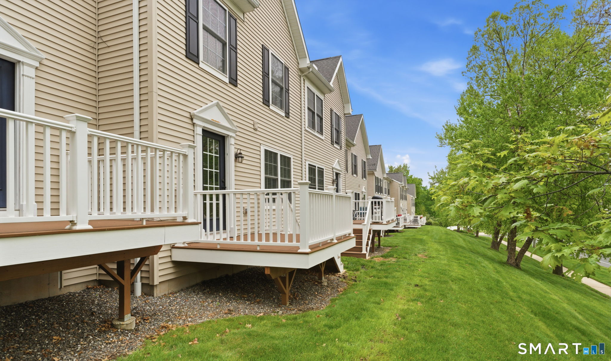 46 Donahue Lane Manchester CT 06042