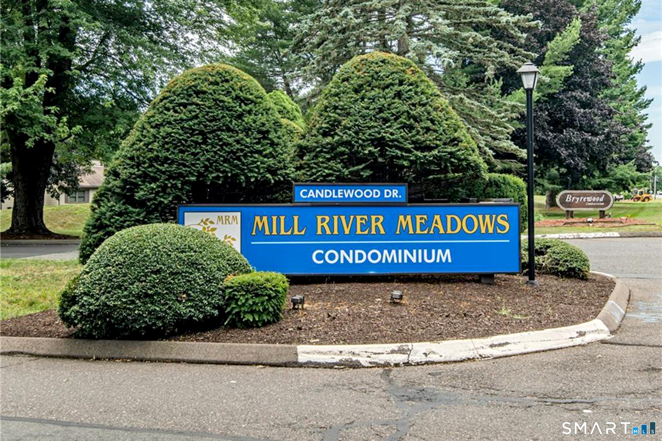 113 Candlewood Drive South Windsor CT 06074