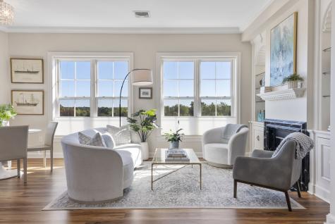 85 Memorial Road West Hartford CT 06107