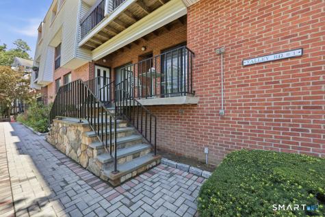 1 Valley Road Stamford CT 06902