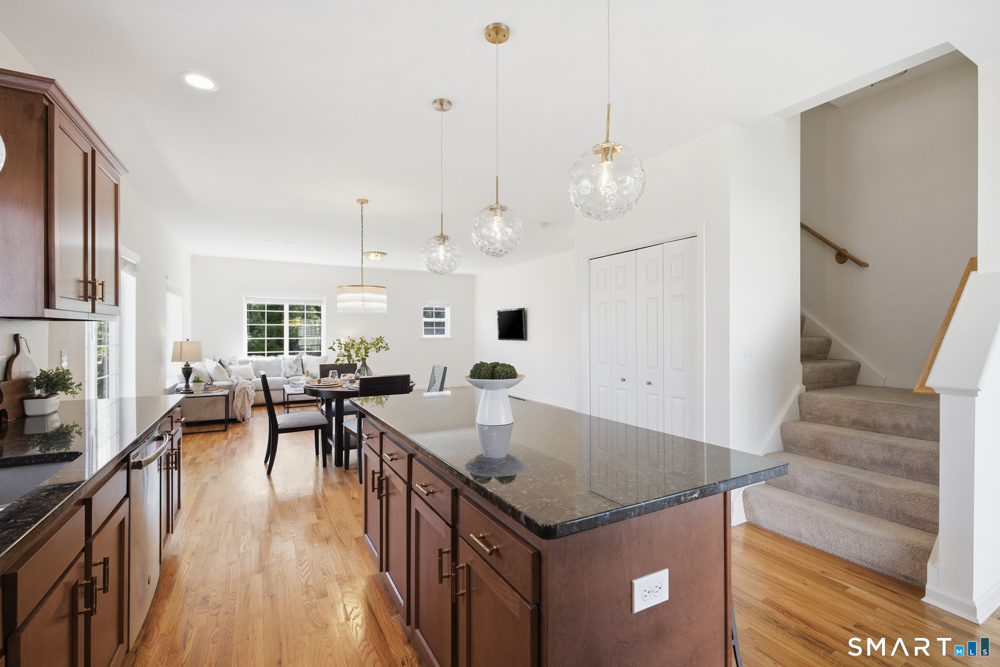 42 Lexie Lane South Windsor CT 06074